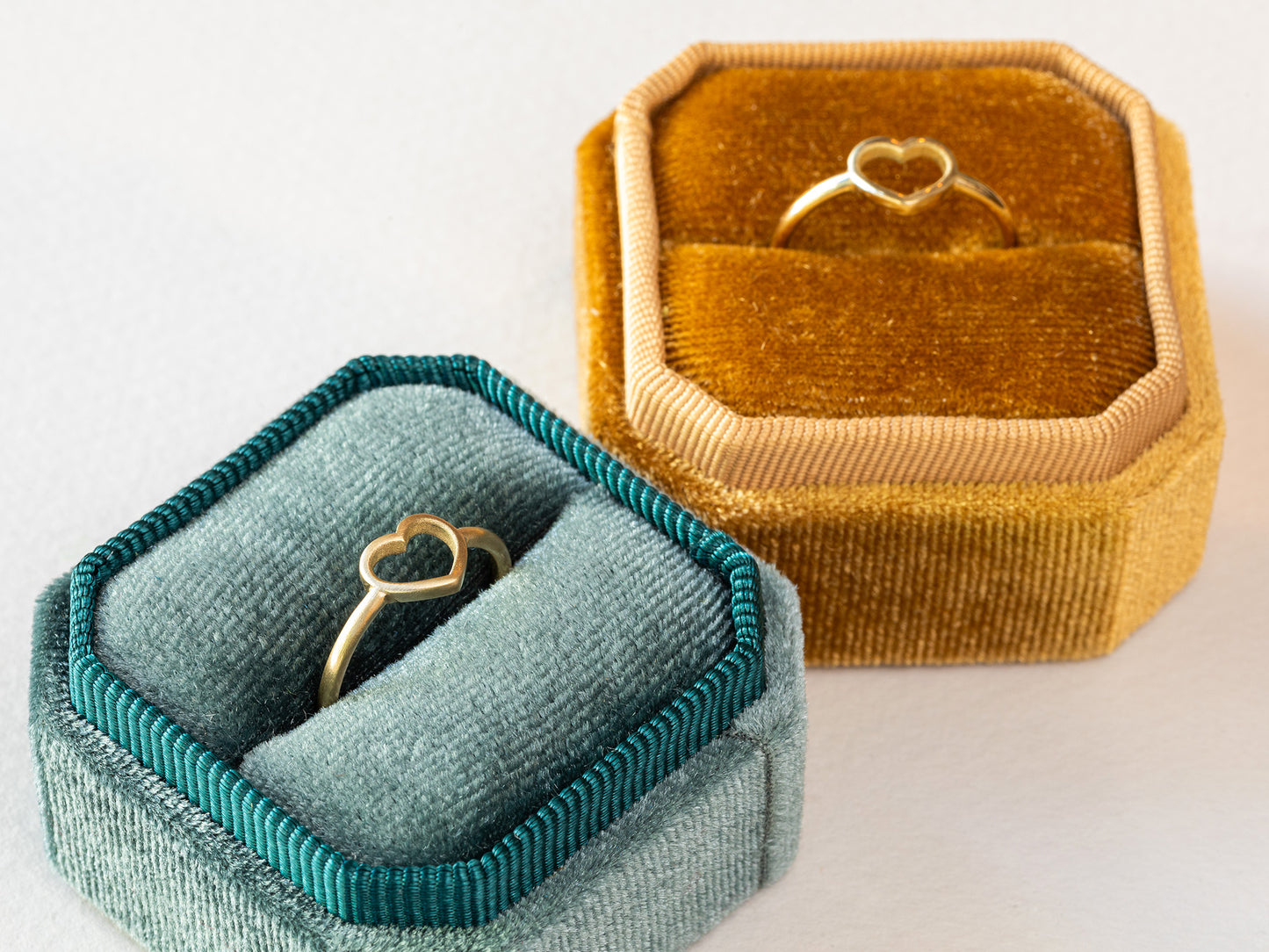 טבעת לב זהב - נועה