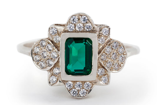 טבעת זהב וינטאג׳ - אלזה - אמרלד ויהלומים