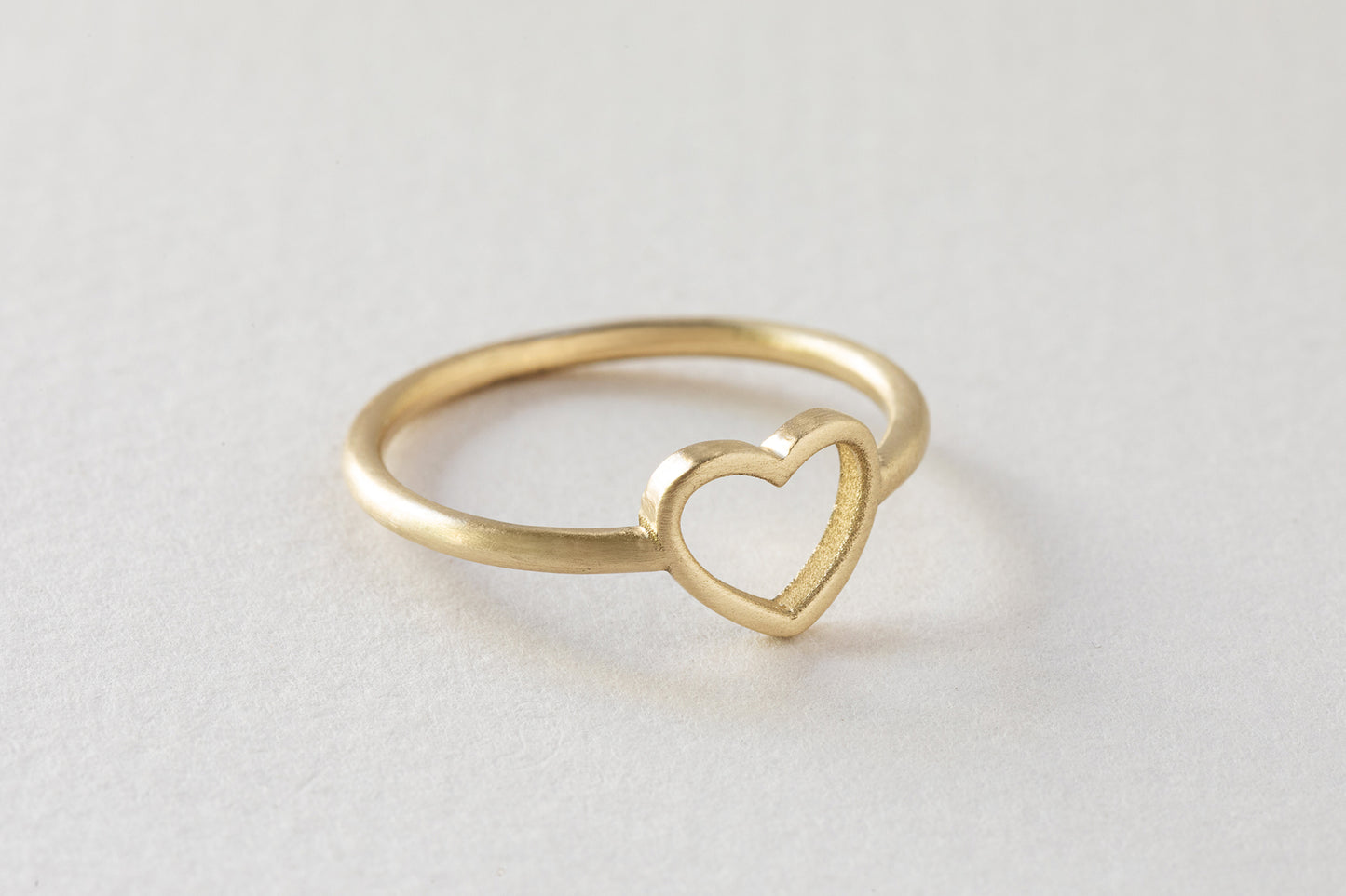 טבעת לב זהב - נועה