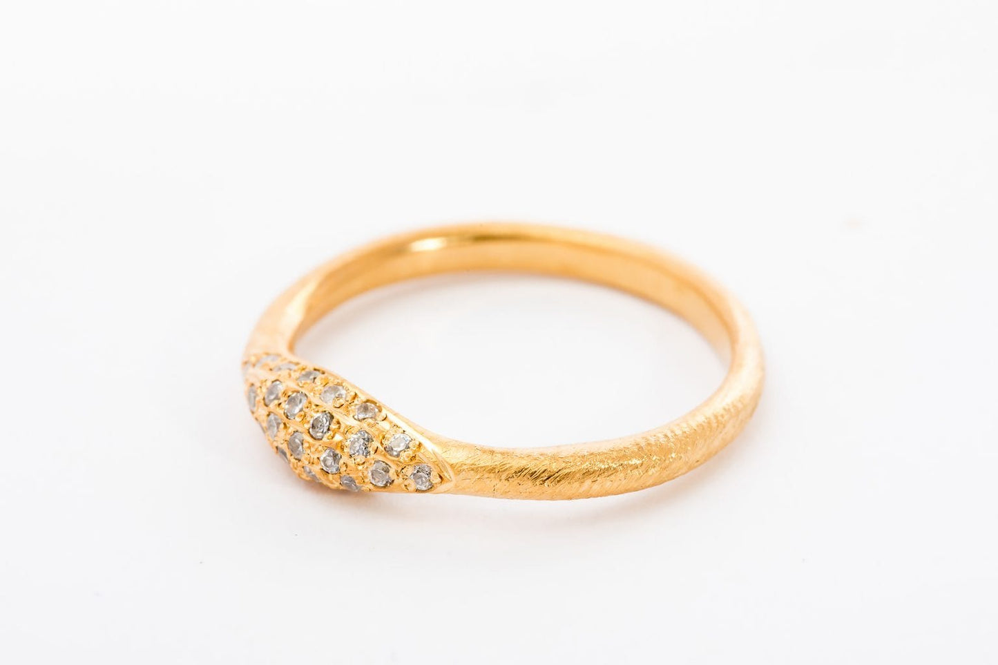 טבעת  זהב - אורביט - יהלומים