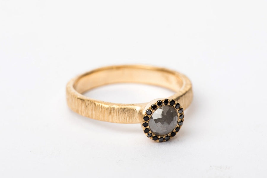 טבעת מון - יהלום גולמי