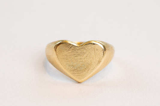 טבעת חותם - זהב - לב שטוח
