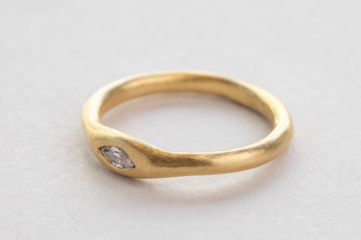 טבעת חותם זהב - מרקיזה - יהלום