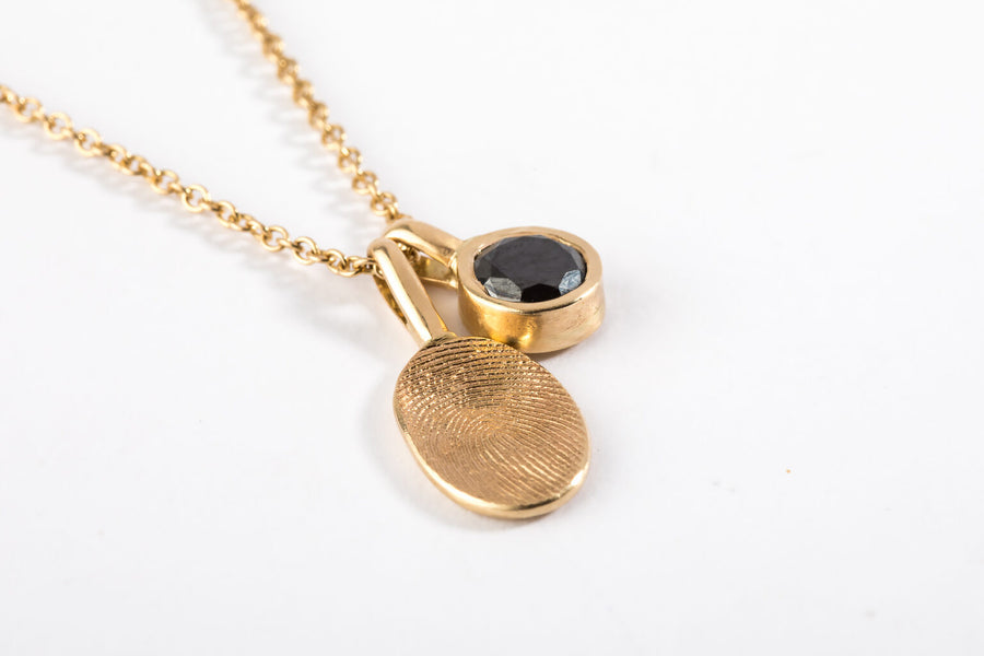 Oval & Spinel Fingerprint Necklace