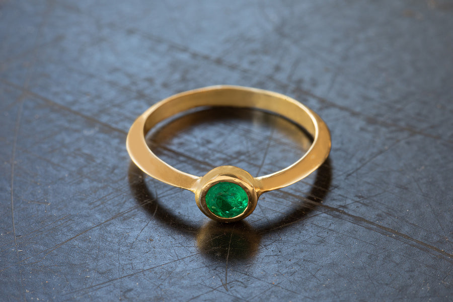 Lizi Emerald Ring