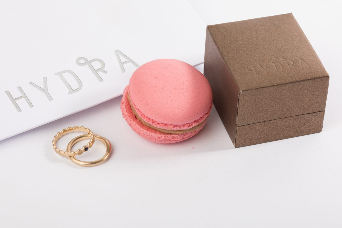 טבעת עיגולי זהב - ספיר - בייבי מיני