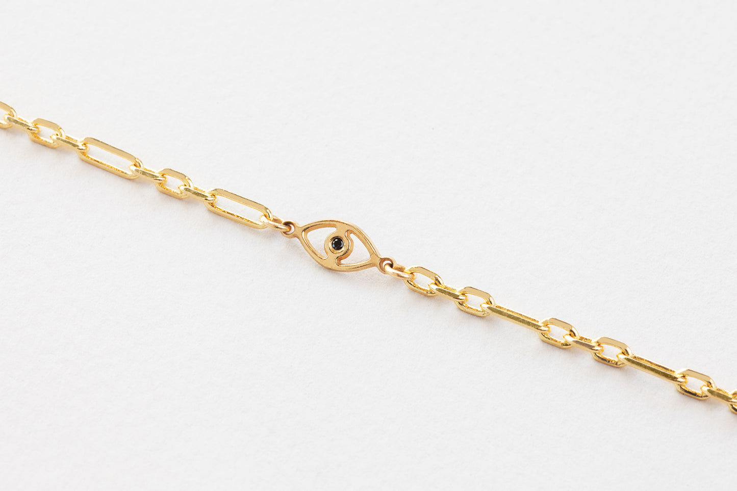 צמיד חוליות זהב - עין - יהלום שחור