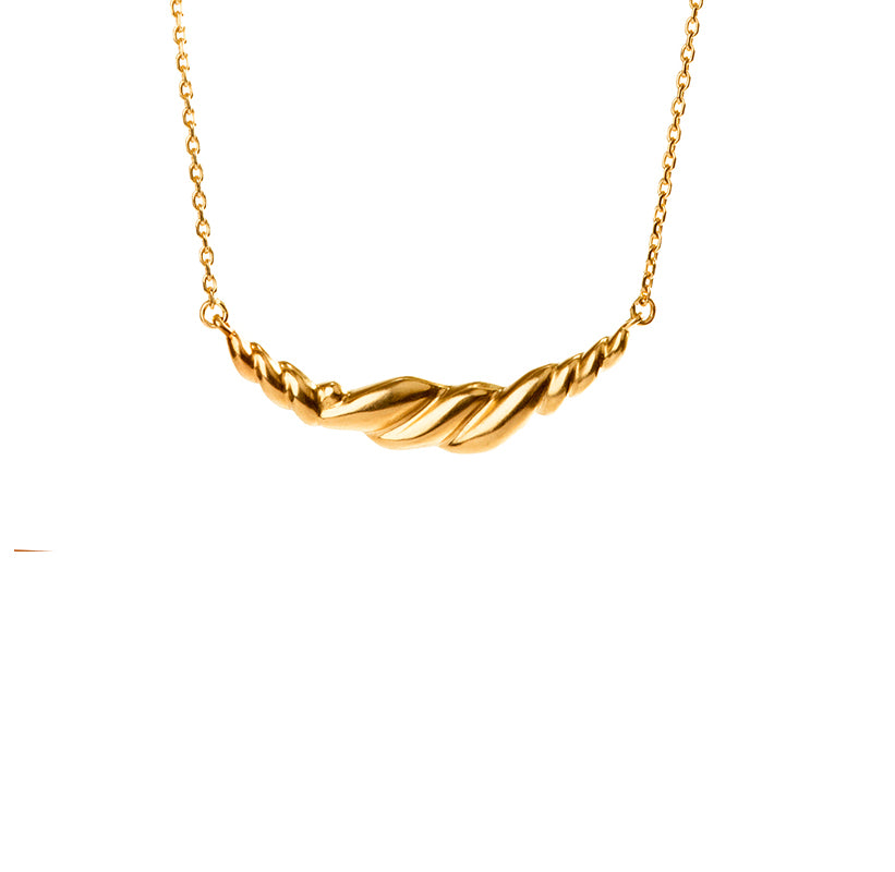 שרשרת זהב פריז היא שרשרת זהב שבמרכזה תליון זהב מסולסל שמזכיר לנו קוראסון